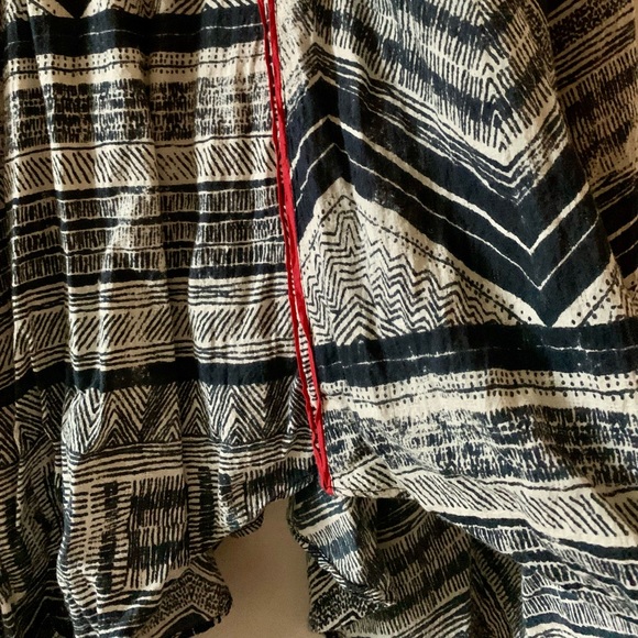 🏝️ Akemi + Kin by Anthropologie Dress - Picture 4 of 7